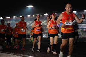 BIB: 22200, 2514, 26479
                            <button type="button" onclick="openModal(16099408)" class="btn btn-primary btn-sm float-right btn-popup" data-toggle="modal" data-target=".modal-high-quality">
                        <i class="fas fa-shopping-cart"></i> Add to Cart
                    </button>
                                            <button type="button" onclick="isThisMe(16099408, true)" class="btn btn-success btn-sm float-right btn-popup btn-isme hidden" data-toggle="tooltip" data-placement="bottom" title="นี่คือรูปของคุณใช่ไหม คลิกที่นี่เพื่อเอาเข้าอัลบั้ม">
                        <i class="fas fa-plus"></i> Add to album
                    </button>
                    <button type="button" onclick="isThisMe(16099408, false)" class="btn btn-warning btn-sm float-right btn-popup btn-isnotme hidden">
                        <i class="fas fa-ban"></i> Remove from album
                    </button>