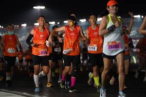 BIB: 26483, 21754, 24315, 2736, 
                            <button type="button" onclick="openModal(16104665)" class="btn btn-primary btn-sm float-right btn-popup" data-toggle="modal" data-target=".modal-high-quality">
                        <i class="fas fa-shopping-cart"></i> Add to Cart
                    </button>
                                            <button type="button" onclick="isThisMe(16104665, true)" class="btn btn-success btn-sm float-right btn-popup btn-isme hidden" data-toggle="tooltip" data-placement="bottom" title="นี่คือรูปของคุณใช่ไหม คลิกที่นี่เพื่อเอาเข้าอัลบั้ม">
                        <i class="fas fa-plus"></i> Add to album
                    </button>
                    <button type="button" onclick="isThisMe(16104665, false)" class="btn btn-warning btn-sm float-right btn-popup btn-isnotme hidden">
                        <i class="fas fa-ban"></i> Remove from album
                    </button>