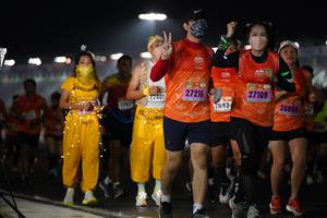 BIB: 22401, 27216, 27109, 2203, 26859
                            <button type="button" onclick="openModal(16101675)" class="btn btn-primary btn-sm float-right btn-popup" data-toggle="modal" data-target=".modal-high-quality">
                        <i class="fas fa-shopping-cart"></i> Add to Cart
                    </button>
                                            <button type="button" onclick="isThisMe(16101675, true)" class="btn btn-success btn-sm float-right btn-popup btn-isme hidden" data-toggle="tooltip" data-placement="bottom" title="นี่คือรูปของคุณใช่ไหม คลิกที่นี่เพื่อเอาเข้าอัลบั้ม">
                        <i class="fas fa-plus"></i> Add to album
                    </button>
                    <button type="button" onclick="isThisMe(16101675, false)" class="btn btn-warning btn-sm float-right btn-popup btn-isnotme hidden">
                        <i class="fas fa-ban"></i> Remove from album
                    </button>