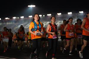 BIB: 930, 2525, 22412
                            <button type="button" onclick="openModal(16161125)" class="btn btn-primary btn-sm float-right btn-popup" data-toggle="modal" data-target=".modal-high-quality">
                        <i class="fas fa-shopping-cart"></i> Add to Cart
                    </button>
                                            <button type="button" onclick="isThisMe(16161125, true)" class="btn btn-success btn-sm float-right btn-popup btn-isme hidden" data-toggle="tooltip" data-placement="bottom" title="นี่คือรูปของคุณใช่ไหม คลิกที่นี่เพื่อเอาเข้าอัลบั้ม">
                        <i class="fas fa-plus"></i> Add to album
                    </button>
                    <button type="button" onclick="isThisMe(16161125, false)" class="btn btn-warning btn-sm float-right btn-popup btn-isnotme hidden">
                        <i class="fas fa-ban"></i> Remove from album
                    </button>