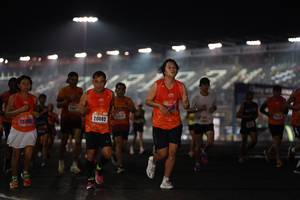 BIB: 25592, 20085
                            <button type="button" onclick="openModal(16107301)" class="btn btn-primary btn-sm float-right btn-popup" data-toggle="modal" data-target=".modal-high-quality">
                        <i class="fas fa-shopping-cart"></i> Add to Cart
                    </button>
                                            <button type="button" onclick="isThisMe(16107301, true)" class="btn btn-success btn-sm float-right btn-popup btn-isme hidden" data-toggle="tooltip" data-placement="bottom" title="นี่คือรูปของคุณใช่ไหม คลิกที่นี่เพื่อเอาเข้าอัลบั้ม">
                        <i class="fas fa-plus"></i> Add to album
                    </button>
                    <button type="button" onclick="isThisMe(16107301, false)" class="btn btn-warning btn-sm float-right btn-popup btn-isnotme hidden">
                        <i class="fas fa-ban"></i> Remove from album
                    </button>