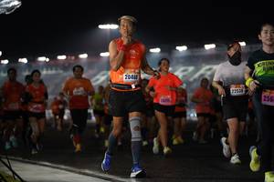 BIB: 20461, 22538, 256, 267
                            <button type="button" onclick="openModal(16101577)" class="btn btn-primary btn-sm float-right btn-popup" data-toggle="modal" data-target=".modal-high-quality">
                        <i class="fas fa-shopping-cart"></i> Add to Cart
                    </button>
                                            <button type="button" onclick="isThisMe(16101577, true)" class="btn btn-success btn-sm float-right btn-popup btn-isme hidden" data-toggle="tooltip" data-placement="bottom" title="นี่คือรูปของคุณใช่ไหม คลิกที่นี่เพื่อเอาเข้าอัลบั้ม">
                        <i class="fas fa-plus"></i> Add to album
                    </button>
                    <button type="button" onclick="isThisMe(16101577, false)" class="btn btn-warning btn-sm float-right btn-popup btn-isnotme hidden">
                        <i class="fas fa-ban"></i> Remove from album
                    </button>