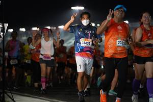 BIB: 2333, 24430, 26100
                            <button type="button" onclick="openModal(16160204)" class="btn btn-primary btn-sm float-right btn-popup" data-toggle="modal" data-target=".modal-high-quality">
                        <i class="fas fa-shopping-cart"></i> Add to Cart
                    </button>
                                            <button type="button" onclick="isThisMe(16160204, true)" class="btn btn-success btn-sm float-right btn-popup btn-isme hidden" data-toggle="tooltip" data-placement="bottom" title="นี่คือรูปของคุณใช่ไหม คลิกที่นี่เพื่อเอาเข้าอัลบั้ม">
                        <i class="fas fa-plus"></i> Add to album
                    </button>
                    <button type="button" onclick="isThisMe(16160204, false)" class="btn btn-warning btn-sm float-right btn-popup btn-isnotme hidden">
                        <i class="fas fa-ban"></i> Remove from album
                    </button>