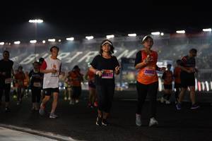 BIB: 26052, 21577, 25871
                            <button type="button" onclick="openModal(16156880)" class="btn btn-primary btn-sm float-right btn-popup" data-toggle="modal" data-target=".modal-high-quality">
                        <i class="fas fa-shopping-cart"></i> Add to Cart
                    </button>
                                            <button type="button" onclick="isThisMe(16156880, true)" class="btn btn-success btn-sm float-right btn-popup btn-isme hidden" data-toggle="tooltip" data-placement="bottom" title="นี่คือรูปของคุณใช่ไหม คลิกที่นี่เพื่อเอาเข้าอัลบั้ม">
                        <i class="fas fa-plus"></i> Add to album
                    </button>
                    <button type="button" onclick="isThisMe(16156880, false)" class="btn btn-warning btn-sm float-right btn-popup btn-isnotme hidden">
                        <i class="fas fa-ban"></i> Remove from album
                    </button>