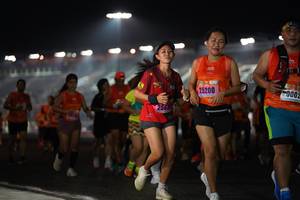 BIB: 25200, 20002, 2565
                            <button type="button" onclick="openModal(16158213)" class="btn btn-primary btn-sm float-right btn-popup" data-toggle="modal" data-target=".modal-high-quality">
                        <i class="fas fa-shopping-cart"></i> Add to Cart
                    </button>
                                            <button type="button" onclick="isThisMe(16158213, true)" class="btn btn-success btn-sm float-right btn-popup btn-isme hidden" data-toggle="tooltip" data-placement="bottom" title="นี่คือรูปของคุณใช่ไหม คลิกที่นี่เพื่อเอาเข้าอัลบั้ม">
                        <i class="fas fa-plus"></i> Add to album
                    </button>
                    <button type="button" onclick="isThisMe(16158213, false)" class="btn btn-warning btn-sm float-right btn-popup btn-isnotme hidden">
                        <i class="fas fa-ban"></i> Remove from album
                    </button>