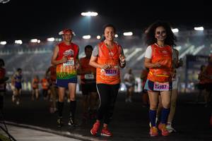 BIB: 8352, 26379, 25987
                            <button type="button" onclick="openModal(16167704)" class="btn btn-primary btn-sm float-right btn-popup" data-toggle="modal" data-target=".modal-high-quality">
                        <i class="fas fa-shopping-cart"></i> Add to Cart
                    </button>
                                            <button type="button" onclick="isThisMe(16167704, true)" class="btn btn-success btn-sm float-right btn-popup btn-isme hidden" data-toggle="tooltip" data-placement="bottom" title="นี่คือรูปของคุณใช่ไหม คลิกที่นี่เพื่อเอาเข้าอัลบั้ม">
                        <i class="fas fa-plus"></i> Add to album
                    </button>
                    <button type="button" onclick="isThisMe(16167704, false)" class="btn btn-warning btn-sm float-right btn-popup btn-isnotme hidden">
                        <i class="fas fa-ban"></i> Remove from album
                    </button>