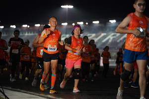 BIB: 20630, 2254
                            <button type="button" onclick="openModal(16101796)" class="btn btn-primary btn-sm float-right btn-popup" data-toggle="modal" data-target=".modal-high-quality">
                        <i class="fas fa-shopping-cart"></i> Add to Cart
                    </button>
                                            <button type="button" onclick="isThisMe(16101796, true)" class="btn btn-success btn-sm float-right btn-popup btn-isme hidden" data-toggle="tooltip" data-placement="bottom" title="นี่คือรูปของคุณใช่ไหม คลิกที่นี่เพื่อเอาเข้าอัลบั้ม">
                        <i class="fas fa-plus"></i> Add to album
                    </button>
                    <button type="button" onclick="isThisMe(16101796, false)" class="btn btn-warning btn-sm float-right btn-popup btn-isnotme hidden">
                        <i class="fas fa-ban"></i> Remove from album
                    </button>