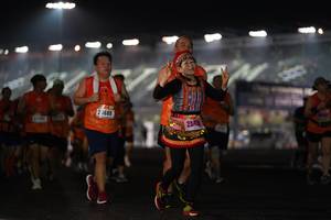 BIB: 1688, 279, 2545
                            <button type="button" onclick="openModal(16166596)" class="btn btn-primary btn-sm float-right btn-popup" data-toggle="modal" data-target=".modal-high-quality">
                        <i class="fas fa-shopping-cart"></i> Add to Cart
                    </button>
                                            <button type="button" onclick="isThisMe(16166596, true)" class="btn btn-success btn-sm float-right btn-popup btn-isme hidden" data-toggle="tooltip" data-placement="bottom" title="นี่คือรูปของคุณใช่ไหม คลิกที่นี่เพื่อเอาเข้าอัลบั้ม">
                        <i class="fas fa-plus"></i> Add to album
                    </button>
                    <button type="button" onclick="isThisMe(16166596, false)" class="btn btn-warning btn-sm float-right btn-popup btn-isnotme hidden">
                        <i class="fas fa-ban"></i> Remove from album
                    </button>