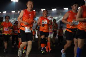 BIB: 22749, 2900, 25157, 2083, 262
                            <button type="button" onclick="openModal(16164936)" class="btn btn-primary btn-sm float-right btn-popup" data-toggle="modal" data-target=".modal-high-quality">
                        <i class="fas fa-shopping-cart"></i> Add to Cart
                    </button>
                                            <button type="button" onclick="isThisMe(16164936, true)" class="btn btn-success btn-sm float-right btn-popup btn-isme hidden" data-toggle="tooltip" data-placement="bottom" title="นี่คือรูปของคุณใช่ไหม คลิกที่นี่เพื่อเอาเข้าอัลบั้ม">
                        <i class="fas fa-plus"></i> Add to album
                    </button>
                    <button type="button" onclick="isThisMe(16164936, false)" class="btn btn-warning btn-sm float-right btn-popup btn-isnotme hidden">
                        <i class="fas fa-ban"></i> Remove from album
                    </button>