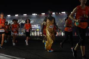 BIB: 2022, 23552, 261
                            <button type="button" onclick="openModal(16157031)" class="btn btn-primary btn-sm float-right btn-popup" data-toggle="modal" data-target=".modal-high-quality">
                        <i class="fas fa-shopping-cart"></i> Add to Cart
                    </button>
                                            <button type="button" onclick="isThisMe(16157031, true)" class="btn btn-success btn-sm float-right btn-popup btn-isme hidden" data-toggle="tooltip" data-placement="bottom" title="นี่คือรูปของคุณใช่ไหม คลิกที่นี่เพื่อเอาเข้าอัลบั้ม">
                        <i class="fas fa-plus"></i> Add to album
                    </button>
                    <button type="button" onclick="isThisMe(16157031, false)" class="btn btn-warning btn-sm float-right btn-popup btn-isnotme hidden">
                        <i class="fas fa-ban"></i> Remove from album
                    </button>