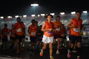 BIB: 21625, 20085, 25592
                            <button type="button" onclick="openModal(16107251)" class="btn btn-primary btn-sm float-right btn-popup" data-toggle="modal" data-target=".modal-high-quality">
                        <i class="fas fa-shopping-cart"></i> Add to Cart
                    </button>
                                            <button type="button" onclick="isThisMe(16107251, true)" class="btn btn-success btn-sm float-right btn-popup btn-isme hidden" data-toggle="tooltip" data-placement="bottom" title="นี่คือรูปของคุณใช่ไหม คลิกที่นี่เพื่อเอาเข้าอัลบั้ม">
                        <i class="fas fa-plus"></i> Add to album
                    </button>
                    <button type="button" onclick="isThisMe(16107251, false)" class="btn btn-warning btn-sm float-right btn-popup btn-isnotme hidden">
                        <i class="fas fa-ban"></i> Remove from album
                    </button>