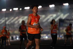 BIB: 2290
                            <button type="button" onclick="openModal(16156004)" class="btn btn-primary btn-sm float-right btn-popup" data-toggle="modal" data-target=".modal-high-quality">
                        <i class="fas fa-shopping-cart"></i> Add to Cart
                    </button>
                                            <button type="button" onclick="isThisMe(16156004, true)" class="btn btn-success btn-sm float-right btn-popup btn-isme hidden" data-toggle="tooltip" data-placement="bottom" title="นี่คือรูปของคุณใช่ไหม คลิกที่นี่เพื่อเอาเข้าอัลบั้ม">
                        <i class="fas fa-plus"></i> Add to album
                    </button>
                    <button type="button" onclick="isThisMe(16156004, false)" class="btn btn-warning btn-sm float-right btn-popup btn-isnotme hidden">
                        <i class="fas fa-ban"></i> Remove from album
                    </button>