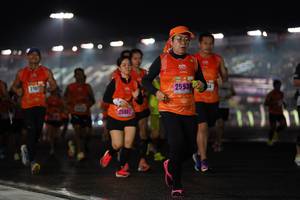 BIB: 2107, 2593, 25807
                            <button type="button" onclick="openModal(16105088)" class="btn btn-primary btn-sm float-right btn-popup" data-toggle="modal" data-target=".modal-high-quality">
                        <i class="fas fa-shopping-cart"></i> Add to Cart
                    </button>
                                            <button type="button" onclick="isThisMe(16105088, true)" class="btn btn-success btn-sm float-right btn-popup btn-isme hidden" data-toggle="tooltip" data-placement="bottom" title="นี่คือรูปของคุณใช่ไหม คลิกที่นี่เพื่อเอาเข้าอัลบั้ม">
                        <i class="fas fa-plus"></i> Add to album
                    </button>
                    <button type="button" onclick="isThisMe(16105088, false)" class="btn btn-warning btn-sm float-right btn-popup btn-isnotme hidden">
                        <i class="fas fa-ban"></i> Remove from album
                    </button>