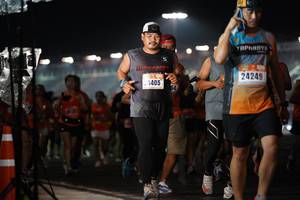 BIB: 24249, 1405
                            <button type="button" onclick="openModal(16162163)" class="btn btn-primary btn-sm float-right btn-popup" data-toggle="modal" data-target=".modal-high-quality">
                        <i class="fas fa-shopping-cart"></i> Add to Cart
                    </button>
                                            <button type="button" onclick="isThisMe(16162163, true)" class="btn btn-success btn-sm float-right btn-popup btn-isme hidden" data-toggle="tooltip" data-placement="bottom" title="นี่คือรูปของคุณใช่ไหม คลิกที่นี่เพื่อเอาเข้าอัลบั้ม">
                        <i class="fas fa-plus"></i> Add to album
                    </button>
                    <button type="button" onclick="isThisMe(16162163, false)" class="btn btn-warning btn-sm float-right btn-popup btn-isnotme hidden">
                        <i class="fas fa-ban"></i> Remove from album
                    </button>