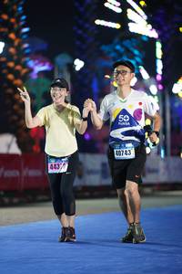 BIB: 40743, 4437
                            <button type="button" onclick="openModal(16508348)" class="btn btn-primary btn-sm float-right btn-popup" data-toggle="modal" data-target=".modal-high-quality">
                        <i class="fas fa-shopping-cart"></i> Add to Cart
                    </button>
                                            <button type="button" onclick="isThisMe(16508348, true)" class="btn btn-success btn-sm float-right btn-popup btn-isme hidden" data-toggle="tooltip" data-placement="bottom" title="นี่คือรูปของคุณใช่ไหม คลิกที่นี่เพื่อเอาเข้าอัลบั้ม">
                        <i class="fas fa-plus"></i> Add to album
                    </button>
                    <button type="button" onclick="isThisMe(16508348, false)" class="btn btn-warning btn-sm float-right btn-popup btn-isnotme hidden">
                        <i class="fas fa-ban"></i> Remove from album
                    </button>