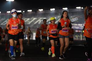 BIB: 26958, 25584, 26232
                            <button type="button" onclick="openModal(16165442)" class="btn btn-primary btn-sm float-right btn-popup" data-toggle="modal" data-target=".modal-high-quality">
                        <i class="fas fa-shopping-cart"></i> Add to Cart
                    </button>
                                            <button type="button" onclick="isThisMe(16165442, true)" class="btn btn-success btn-sm float-right btn-popup btn-isme hidden" data-toggle="tooltip" data-placement="bottom" title="นี่คือรูปของคุณใช่ไหม คลิกที่นี่เพื่อเอาเข้าอัลบั้ม">
                        <i class="fas fa-plus"></i> Add to album
                    </button>
                    <button type="button" onclick="isThisMe(16165442, false)" class="btn btn-warning btn-sm float-right btn-popup btn-isnotme hidden">
                        <i class="fas fa-ban"></i> Remove from album
                    </button>