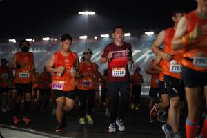 BIB: 206, 2205, 22574, 23220, 26637, 27464
                            <button type="button" onclick="openModal(16101787)" class="btn btn-primary btn-sm float-right btn-popup" data-toggle="modal" data-target=".modal-high-quality">
                        <i class="fas fa-shopping-cart"></i> Add to Cart
                    </button>
                                            <button type="button" onclick="isThisMe(16101787, true)" class="btn btn-success btn-sm float-right btn-popup btn-isme hidden" data-toggle="tooltip" data-placement="bottom" title="นี่คือรูปของคุณใช่ไหม คลิกที่นี่เพื่อเอาเข้าอัลบั้ม">
                        <i class="fas fa-plus"></i> Add to album
                    </button>
                    <button type="button" onclick="isThisMe(16101787, false)" class="btn btn-warning btn-sm float-right btn-popup btn-isnotme hidden">
                        <i class="fas fa-ban"></i> Remove from album
                    </button>