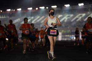 BIB: 1269, 25847
                            <button type="button" onclick="openModal(16155904)" class="btn btn-primary btn-sm float-right btn-popup" data-toggle="modal" data-target=".modal-high-quality">
                        <i class="fas fa-shopping-cart"></i> Add to Cart
                    </button>
                                            <button type="button" onclick="isThisMe(16155904, true)" class="btn btn-success btn-sm float-right btn-popup btn-isme hidden" data-toggle="tooltip" data-placement="bottom" title="นี่คือรูปของคุณใช่ไหม คลิกที่นี่เพื่อเอาเข้าอัลบั้ม">
                        <i class="fas fa-plus"></i> Add to album
                    </button>
                    <button type="button" onclick="isThisMe(16155904, false)" class="btn btn-warning btn-sm float-right btn-popup btn-isnotme hidden">
                        <i class="fas fa-ban"></i> Remove from album
                    </button>