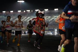 BIB: 25356, 20112, 208, 2132
                            <button type="button" onclick="openModal(16129844)" class="btn btn-primary btn-sm float-right btn-popup" data-toggle="modal" data-target=".modal-high-quality">
                        <i class="fas fa-shopping-cart"></i> Add to Cart
                    </button>
                                            <button type="button" onclick="isThisMe(16129844, true)" class="btn btn-success btn-sm float-right btn-popup btn-isme hidden" data-toggle="tooltip" data-placement="bottom" title="นี่คือรูปของคุณใช่ไหม คลิกที่นี่เพื่อเอาเข้าอัลบั้ม">
                        <i class="fas fa-plus"></i> Add to album
                    </button>
                    <button type="button" onclick="isThisMe(16129844, false)" class="btn btn-warning btn-sm float-right btn-popup btn-isnotme hidden">
                        <i class="fas fa-ban"></i> Remove from album
                    </button>