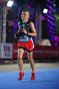 BIB: 40304
                            <button type="button" onclick="openModal(16504602)" class="btn btn-primary btn-sm float-right btn-popup" data-toggle="modal" data-target=".modal-high-quality">
                        <i class="fas fa-shopping-cart"></i> Add to Cart
                    </button>
                                            <button type="button" onclick="isThisMe(16504602, true)" class="btn btn-success btn-sm float-right btn-popup btn-isme hidden" data-toggle="tooltip" data-placement="bottom" title="นี่คือรูปของคุณใช่ไหม คลิกที่นี่เพื่อเอาเข้าอัลบั้ม">
                        <i class="fas fa-plus"></i> Add to album
                    </button>
                    <button type="button" onclick="isThisMe(16504602, false)" class="btn btn-warning btn-sm float-right btn-popup btn-isnotme hidden">
                        <i class="fas fa-ban"></i> Remove from album
                    </button>