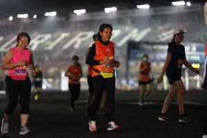 BIB: 25725
                            <button type="button" onclick="openModal(16155597)" class="btn btn-primary btn-sm float-right btn-popup" data-toggle="modal" data-target=".modal-high-quality">
                        <i class="fas fa-shopping-cart"></i> Add to Cart
                    </button>
                                            <button type="button" onclick="isThisMe(16155597, true)" class="btn btn-success btn-sm float-right btn-popup btn-isme hidden" data-toggle="tooltip" data-placement="bottom" title="นี่คือรูปของคุณใช่ไหม คลิกที่นี่เพื่อเอาเข้าอัลบั้ม">
                        <i class="fas fa-plus"></i> Add to album
                    </button>
                    <button type="button" onclick="isThisMe(16155597, false)" class="btn btn-warning btn-sm float-right btn-popup btn-isnotme hidden">
                        <i class="fas fa-ban"></i> Remove from album
                    </button>