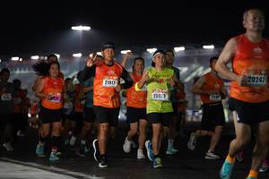 BIB: 20243, 21917, 20923, 2310, 2220, 231
                            <button type="button" onclick="openModal(16103911)" class="btn btn-primary btn-sm float-right btn-popup" data-toggle="modal" data-target=".modal-high-quality">
                        <i class="fas fa-shopping-cart"></i> Add to Cart
                    </button>
                                            <button type="button" onclick="isThisMe(16103911, true)" class="btn btn-success btn-sm float-right btn-popup btn-isme hidden" data-toggle="tooltip" data-placement="bottom" title="นี่คือรูปของคุณใช่ไหม คลิกที่นี่เพื่อเอาเข้าอัลบั้ม">
                        <i class="fas fa-plus"></i> Add to album
                    </button>
                    <button type="button" onclick="isThisMe(16103911, false)" class="btn btn-warning btn-sm float-right btn-popup btn-isnotme hidden">
                        <i class="fas fa-ban"></i> Remove from album
                    </button>