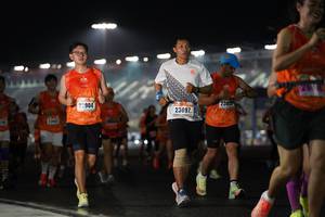 BIB: 22904, 2365, 23097
                            <button type="button" onclick="openModal(16100207)" class="btn btn-primary btn-sm float-right btn-popup" data-toggle="modal" data-target=".modal-high-quality">
                        <i class="fas fa-shopping-cart"></i> Add to Cart
                    </button>
                                            <button type="button" onclick="isThisMe(16100207, true)" class="btn btn-success btn-sm float-right btn-popup btn-isme hidden" data-toggle="tooltip" data-placement="bottom" title="นี่คือรูปของคุณใช่ไหม คลิกที่นี่เพื่อเอาเข้าอัลบั้ม">
                        <i class="fas fa-plus"></i> Add to album
                    </button>
                    <button type="button" onclick="isThisMe(16100207, false)" class="btn btn-warning btn-sm float-right btn-popup btn-isnotme hidden">
                        <i class="fas fa-ban"></i> Remove from album
                    </button>