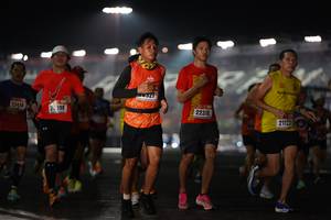 BIB: 23440, 22310, 198, 21123
                            <button type="button" onclick="openModal(16121546)" class="btn btn-primary btn-sm float-right btn-popup" data-toggle="modal" data-target=".modal-high-quality">
                        <i class="fas fa-shopping-cart"></i> Add to Cart
                    </button>
                                            <button type="button" onclick="isThisMe(16121546, true)" class="btn btn-success btn-sm float-right btn-popup btn-isme hidden" data-toggle="tooltip" data-placement="bottom" title="นี่คือรูปของคุณใช่ไหม คลิกที่นี่เพื่อเอาเข้าอัลบั้ม">
                        <i class="fas fa-plus"></i> Add to album
                    </button>
                    <button type="button" onclick="isThisMe(16121546, false)" class="btn btn-warning btn-sm float-right btn-popup btn-isnotme hidden">
                        <i class="fas fa-ban"></i> Remove from album
                    </button>