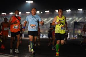 BIB: 21425, 20270, 20499, 220
                            <button type="button" onclick="openModal(16114517)" class="btn btn-primary btn-sm float-right btn-popup" data-toggle="modal" data-target=".modal-high-quality">
                        <i class="fas fa-shopping-cart"></i> Add to Cart
                    </button>
                                            <button type="button" onclick="isThisMe(16114517, true)" class="btn btn-success btn-sm float-right btn-popup btn-isme hidden" data-toggle="tooltip" data-placement="bottom" title="นี่คือรูปของคุณใช่ไหม คลิกที่นี่เพื่อเอาเข้าอัลบั้ม">
                        <i class="fas fa-plus"></i> Add to album
                    </button>
                    <button type="button" onclick="isThisMe(16114517, false)" class="btn btn-warning btn-sm float-right btn-popup btn-isnotme hidden">
                        <i class="fas fa-ban"></i> Remove from album
                    </button>