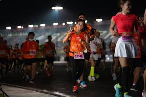 BIB: 2502, 137
                            <button type="button" onclick="openModal(16168587)" class="btn btn-primary btn-sm float-right btn-popup" data-toggle="modal" data-target=".modal-high-quality">
                        <i class="fas fa-shopping-cart"></i> Add to Cart
                    </button>
                                            <button type="button" onclick="isThisMe(16168587, true)" class="btn btn-success btn-sm float-right btn-popup btn-isme hidden" data-toggle="tooltip" data-placement="bottom" title="นี่คือรูปของคุณใช่ไหม คลิกที่นี่เพื่อเอาเข้าอัลบั้ม">
                        <i class="fas fa-plus"></i> Add to album
                    </button>
                    <button type="button" onclick="isThisMe(16168587, false)" class="btn btn-warning btn-sm float-right btn-popup btn-isnotme hidden">
                        <i class="fas fa-ban"></i> Remove from album
                    </button>