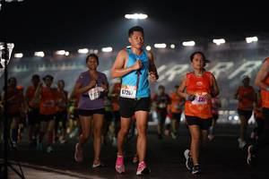 BIB: 67207
                            <button type="button" onclick="openModal(16160915)" class="btn btn-primary btn-sm float-right btn-popup" data-toggle="modal" data-target=".modal-high-quality">
                        <i class="fas fa-shopping-cart"></i> Add to Cart
                    </button>
                                            <button type="button" onclick="isThisMe(16160915, true)" class="btn btn-success btn-sm float-right btn-popup btn-isme hidden" data-toggle="tooltip" data-placement="bottom" title="นี่คือรูปของคุณใช่ไหม คลิกที่นี่เพื่อเอาเข้าอัลบั้ม">
                        <i class="fas fa-plus"></i> Add to album
                    </button>
                    <button type="button" onclick="isThisMe(16160915, false)" class="btn btn-warning btn-sm float-right btn-popup btn-isnotme hidden">
                        <i class="fas fa-ban"></i> Remove from album
                    </button>