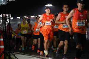 BIB: 24169, 20663, 2705, 20585, 0625, 20577
                            <button type="button" onclick="openModal(16100634)" class="btn btn-primary btn-sm float-right btn-popup" data-toggle="modal" data-target=".modal-high-quality">
                        <i class="fas fa-shopping-cart"></i> Add to Cart
                    </button>
                                            <button type="button" onclick="isThisMe(16100634, true)" class="btn btn-success btn-sm float-right btn-popup btn-isme hidden" data-toggle="tooltip" data-placement="bottom" title="นี่คือรูปของคุณใช่ไหม คลิกที่นี่เพื่อเอาเข้าอัลบั้ม">
                        <i class="fas fa-plus"></i> Add to album
                    </button>
                    <button type="button" onclick="isThisMe(16100634, false)" class="btn btn-warning btn-sm float-right btn-popup btn-isnotme hidden">
                        <i class="fas fa-ban"></i> Remove from album
                    </button>