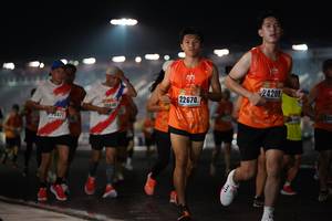 BIB: 24209, 22670, 0471
                            <button type="button" onclick="openModal(16105565)" class="btn btn-primary btn-sm float-right btn-popup" data-toggle="modal" data-target=".modal-high-quality">
                        <i class="fas fa-shopping-cart"></i> Add to Cart
                    </button>
                                            <button type="button" onclick="isThisMe(16105565, true)" class="btn btn-success btn-sm float-right btn-popup btn-isme hidden" data-toggle="tooltip" data-placement="bottom" title="นี่คือรูปของคุณใช่ไหม คลิกที่นี่เพื่อเอาเข้าอัลบั้ม">
                        <i class="fas fa-plus"></i> Add to album
                    </button>
                    <button type="button" onclick="isThisMe(16105565, false)" class="btn btn-warning btn-sm float-right btn-popup btn-isnotme hidden">
                        <i class="fas fa-ban"></i> Remove from album
                    </button>