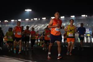 BIB: 22145, 20976
                            <button type="button" onclick="openModal(16103919)" class="btn btn-primary btn-sm float-right btn-popup" data-toggle="modal" data-target=".modal-high-quality">
                        <i class="fas fa-shopping-cart"></i> Add to Cart
                    </button>
                                            <button type="button" onclick="isThisMe(16103919, true)" class="btn btn-success btn-sm float-right btn-popup btn-isme hidden" data-toggle="tooltip" data-placement="bottom" title="นี่คือรูปของคุณใช่ไหม คลิกที่นี่เพื่อเอาเข้าอัลบั้ม">
                        <i class="fas fa-plus"></i> Add to album
                    </button>
                    <button type="button" onclick="isThisMe(16103919, false)" class="btn btn-warning btn-sm float-right btn-popup btn-isnotme hidden">
                        <i class="fas fa-ban"></i> Remove from album
                    </button>