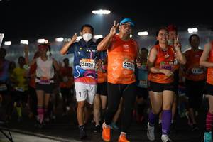 BIB: 24430, 2333, 605, 73203, 600
                            <button type="button" onclick="openModal(16160755)" class="btn btn-primary btn-sm float-right btn-popup" data-toggle="modal" data-target=".modal-high-quality">
                        <i class="fas fa-shopping-cart"></i> Add to Cart
                    </button>
                                            <button type="button" onclick="isThisMe(16160755, true)" class="btn btn-success btn-sm float-right btn-popup btn-isme hidden" data-toggle="tooltip" data-placement="bottom" title="นี่คือรูปของคุณใช่ไหม คลิกที่นี่เพื่อเอาเข้าอัลบั้ม">
                        <i class="fas fa-plus"></i> Add to album
                    </button>
                    <button type="button" onclick="isThisMe(16160755, false)" class="btn btn-warning btn-sm float-right btn-popup btn-isnotme hidden">
                        <i class="fas fa-ban"></i> Remove from album
                    </button>