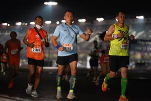 BIB: 2049, 21425, 20270, 254
                            <button type="button" onclick="openModal(16114496)" class="btn btn-primary btn-sm float-right btn-popup" data-toggle="modal" data-target=".modal-high-quality">
                        <i class="fas fa-shopping-cart"></i> Add to Cart
                    </button>
                                            <button type="button" onclick="isThisMe(16114496, true)" class="btn btn-success btn-sm float-right btn-popup btn-isme hidden" data-toggle="tooltip" data-placement="bottom" title="นี่คือรูปของคุณใช่ไหม คลิกที่นี่เพื่อเอาเข้าอัลบั้ม">
                        <i class="fas fa-plus"></i> Add to album
                    </button>
                    <button type="button" onclick="isThisMe(16114496, false)" class="btn btn-warning btn-sm float-right btn-popup btn-isnotme hidden">
                        <i class="fas fa-ban"></i> Remove from album
                    </button>