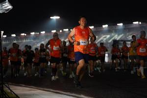 BIB: 24067, 2134, 21013
                            <button type="button" onclick="openModal(16100920)" class="btn btn-primary btn-sm float-right btn-popup" data-toggle="modal" data-target=".modal-high-quality">
                        <i class="fas fa-shopping-cart"></i> Add to Cart
                    </button>
                                            <button type="button" onclick="isThisMe(16100920, true)" class="btn btn-success btn-sm float-right btn-popup btn-isme hidden" data-toggle="tooltip" data-placement="bottom" title="นี่คือรูปของคุณใช่ไหม คลิกที่นี่เพื่อเอาเข้าอัลบั้ม">
                        <i class="fas fa-plus"></i> Add to album
                    </button>
                    <button type="button" onclick="isThisMe(16100920, false)" class="btn btn-warning btn-sm float-right btn-popup btn-isnotme hidden">
                        <i class="fas fa-ban"></i> Remove from album
                    </button>