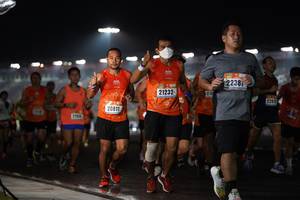 BIB: 2238, 21232, 218, 2281, 20811, 21951
                            <button type="button" onclick="openModal(16103814)" class="btn btn-primary btn-sm float-right btn-popup" data-toggle="modal" data-target=".modal-high-quality">
                        <i class="fas fa-shopping-cart"></i> Add to Cart
                    </button>
                                            <button type="button" onclick="isThisMe(16103814, true)" class="btn btn-success btn-sm float-right btn-popup btn-isme hidden" data-toggle="tooltip" data-placement="bottom" title="นี่คือรูปของคุณใช่ไหม คลิกที่นี่เพื่อเอาเข้าอัลบั้ม">
                        <i class="fas fa-plus"></i> Add to album
                    </button>
                    <button type="button" onclick="isThisMe(16103814, false)" class="btn btn-warning btn-sm float-right btn-popup btn-isnotme hidden">
                        <i class="fas fa-ban"></i> Remove from album
                    </button>