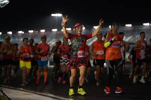 BIB: 27392, 2552
                            <button type="button" onclick="openModal(16102966)" class="btn btn-primary btn-sm float-right btn-popup" data-toggle="modal" data-target=".modal-high-quality">
                        <i class="fas fa-shopping-cart"></i> Add to Cart
                    </button>
                                            <button type="button" onclick="isThisMe(16102966, true)" class="btn btn-success btn-sm float-right btn-popup btn-isme hidden" data-toggle="tooltip" data-placement="bottom" title="นี่คือรูปของคุณใช่ไหม คลิกที่นี่เพื่อเอาเข้าอัลบั้ม">
                        <i class="fas fa-plus"></i> Add to album
                    </button>
                    <button type="button" onclick="isThisMe(16102966, false)" class="btn btn-warning btn-sm float-right btn-popup btn-isnotme hidden">
                        <i class="fas fa-ban"></i> Remove from album
                    </button>