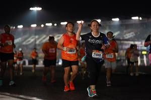 BIB: 21040, 47210
                            <button type="button" onclick="openModal(16156766)" class="btn btn-primary btn-sm float-right btn-popup" data-toggle="modal" data-target=".modal-high-quality">
                        <i class="fas fa-shopping-cart"></i> Add to Cart
                    </button>
                                            <button type="button" onclick="isThisMe(16156766, true)" class="btn btn-success btn-sm float-right btn-popup btn-isme hidden" data-toggle="tooltip" data-placement="bottom" title="นี่คือรูปของคุณใช่ไหม คลิกที่นี่เพื่อเอาเข้าอัลบั้ม">
                        <i class="fas fa-plus"></i> Add to album
                    </button>
                    <button type="button" onclick="isThisMe(16156766, false)" class="btn btn-warning btn-sm float-right btn-popup btn-isnotme hidden">
                        <i class="fas fa-ban"></i> Remove from album
                    </button>