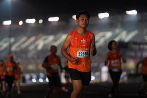 BIB: 22888
                            <button type="button" onclick="openModal(16156023)" class="btn btn-primary btn-sm float-right btn-popup" data-toggle="modal" data-target=".modal-high-quality">
                        <i class="fas fa-shopping-cart"></i> Add to Cart
                    </button>
                                            <button type="button" onclick="isThisMe(16156023, true)" class="btn btn-success btn-sm float-right btn-popup btn-isme hidden" data-toggle="tooltip" data-placement="bottom" title="นี่คือรูปของคุณใช่ไหม คลิกที่นี่เพื่อเอาเข้าอัลบั้ม">
                        <i class="fas fa-plus"></i> Add to album
                    </button>
                    <button type="button" onclick="isThisMe(16156023, false)" class="btn btn-warning btn-sm float-right btn-popup btn-isnotme hidden">
                        <i class="fas fa-ban"></i> Remove from album
                    </button>