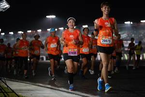 BIB: 20075, 22112, 27034
                            <button type="button" onclick="openModal(16106582)" class="btn btn-primary btn-sm float-right btn-popup" data-toggle="modal" data-target=".modal-high-quality">
                        <i class="fas fa-shopping-cart"></i> Add to Cart
                    </button>
                                            <button type="button" onclick="isThisMe(16106582, true)" class="btn btn-success btn-sm float-right btn-popup btn-isme hidden" data-toggle="tooltip" data-placement="bottom" title="นี่คือรูปของคุณใช่ไหม คลิกที่นี่เพื่อเอาเข้าอัลบั้ม">
                        <i class="fas fa-plus"></i> Add to album
                    </button>
                    <button type="button" onclick="isThisMe(16106582, false)" class="btn btn-warning btn-sm float-right btn-popup btn-isnotme hidden">
                        <i class="fas fa-ban"></i> Remove from album
                    </button>