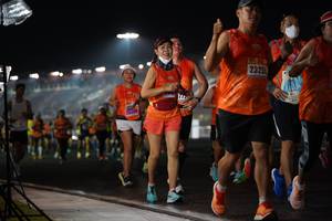 BIB: 23259, 26200
                            <button type="button" onclick="openModal(16101026)" class="btn btn-primary btn-sm float-right btn-popup" data-toggle="modal" data-target=".modal-high-quality">
                        <i class="fas fa-shopping-cart"></i> Add to Cart
                    </button>
                                            <button type="button" onclick="isThisMe(16101026, true)" class="btn btn-success btn-sm float-right btn-popup btn-isme hidden" data-toggle="tooltip" data-placement="bottom" title="นี่คือรูปของคุณใช่ไหม คลิกที่นี่เพื่อเอาเข้าอัลบั้ม">
                        <i class="fas fa-plus"></i> Add to album
                    </button>
                    <button type="button" onclick="isThisMe(16101026, false)" class="btn btn-warning btn-sm float-right btn-popup btn-isnotme hidden">
                        <i class="fas fa-ban"></i> Remove from album
                    </button>