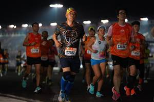 BIB: 2070, 23520, 22182, 21050, 251
                            <button type="button" onclick="openModal(16107837)" class="btn btn-primary btn-sm float-right btn-popup" data-toggle="modal" data-target=".modal-high-quality">
                        <i class="fas fa-shopping-cart"></i> Add to Cart
                    </button>
                                            <button type="button" onclick="isThisMe(16107837, true)" class="btn btn-success btn-sm float-right btn-popup btn-isme hidden" data-toggle="tooltip" data-placement="bottom" title="นี่คือรูปของคุณใช่ไหม คลิกที่นี่เพื่อเอาเข้าอัลบั้ม">
                        <i class="fas fa-plus"></i> Add to album
                    </button>
                    <button type="button" onclick="isThisMe(16107837, false)" class="btn btn-warning btn-sm float-right btn-popup btn-isnotme hidden">
                        <i class="fas fa-ban"></i> Remove from album
                    </button>