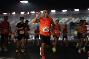 BIB: 22114
                            <button type="button" onclick="openModal(16113707)" class="btn btn-primary btn-sm float-right btn-popup" data-toggle="modal" data-target=".modal-high-quality">
                        <i class="fas fa-shopping-cart"></i> Add to Cart
                    </button>
                                            <button type="button" onclick="isThisMe(16113707, true)" class="btn btn-success btn-sm float-right btn-popup btn-isme hidden" data-toggle="tooltip" data-placement="bottom" title="นี่คือรูปของคุณใช่ไหม คลิกที่นี่เพื่อเอาเข้าอัลบั้ม">
                        <i class="fas fa-plus"></i> Add to album
                    </button>
                    <button type="button" onclick="isThisMe(16113707, false)" class="btn btn-warning btn-sm float-right btn-popup btn-isnotme hidden">
                        <i class="fas fa-ban"></i> Remove from album
                    </button>