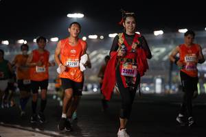 BIB: 2422, 23791, 25034
                            <button type="button" onclick="openModal(16105455)" class="btn btn-primary btn-sm float-right btn-popup" data-toggle="modal" data-target=".modal-high-quality">
                        <i class="fas fa-shopping-cart"></i> Add to Cart
                    </button>
                                            <button type="button" onclick="isThisMe(16105455, true)" class="btn btn-success btn-sm float-right btn-popup btn-isme hidden" data-toggle="tooltip" data-placement="bottom" title="นี่คือรูปของคุณใช่ไหม คลิกที่นี่เพื่อเอาเข้าอัลบั้ม">
                        <i class="fas fa-plus"></i> Add to album
                    </button>
                    <button type="button" onclick="isThisMe(16105455, false)" class="btn btn-warning btn-sm float-right btn-popup btn-isnotme hidden">
                        <i class="fas fa-ban"></i> Remove from album
                    </button>