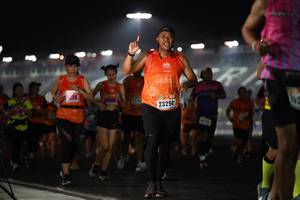 BIB: 23294
                            <button type="button" onclick="openModal(16160020)" class="btn btn-primary btn-sm float-right btn-popup" data-toggle="modal" data-target=".modal-high-quality">
                        <i class="fas fa-shopping-cart"></i> Add to Cart
                    </button>
                                            <button type="button" onclick="isThisMe(16160020, true)" class="btn btn-success btn-sm float-right btn-popup btn-isme hidden" data-toggle="tooltip" data-placement="bottom" title="นี่คือรูปของคุณใช่ไหม คลิกที่นี่เพื่อเอาเข้าอัลบั้ม">
                        <i class="fas fa-plus"></i> Add to album
                    </button>
                    <button type="button" onclick="isThisMe(16160020, false)" class="btn btn-warning btn-sm float-right btn-popup btn-isnotme hidden">
                        <i class="fas fa-ban"></i> Remove from album
                    </button>