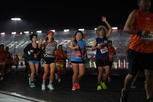 BIB: 264, 20684
                            <button type="button" onclick="openModal(16102155)" class="btn btn-primary btn-sm float-right btn-popup" data-toggle="modal" data-target=".modal-high-quality">
                        <i class="fas fa-shopping-cart"></i> Add to Cart
                    </button>
                                            <button type="button" onclick="isThisMe(16102155, true)" class="btn btn-success btn-sm float-right btn-popup btn-isme hidden" data-toggle="tooltip" data-placement="bottom" title="นี่คือรูปของคุณใช่ไหม คลิกที่นี่เพื่อเอาเข้าอัลบั้ม">
                        <i class="fas fa-plus"></i> Add to album
                    </button>
                    <button type="button" onclick="isThisMe(16102155, false)" class="btn btn-warning btn-sm float-right btn-popup btn-isnotme hidden">
                        <i class="fas fa-ban"></i> Remove from album
                    </button>