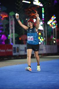 BIB: 14620
                            <button type="button" onclick="openModal(16510013)" class="btn btn-primary btn-sm float-right btn-popup" data-toggle="modal" data-target=".modal-high-quality">
                        <i class="fas fa-shopping-cart"></i> Add to Cart
                    </button>
                                            <button type="button" onclick="isThisMe(16510013, true)" class="btn btn-success btn-sm float-right btn-popup btn-isme hidden" data-toggle="tooltip" data-placement="bottom" title="นี่คือรูปของคุณใช่ไหม คลิกที่นี่เพื่อเอาเข้าอัลบั้ม">
                        <i class="fas fa-plus"></i> Add to album
                    </button>
                    <button type="button" onclick="isThisMe(16510013, false)" class="btn btn-warning btn-sm float-right btn-popup btn-isnotme hidden">
                        <i class="fas fa-ban"></i> Remove from album
                    </button>