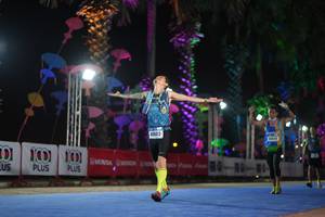 BIB: 40002
                            <button type="button" onclick="openModal(16785060)" class="btn btn-primary btn-sm float-right btn-popup" data-toggle="modal" data-target=".modal-high-quality">
                        <i class="fas fa-shopping-cart"></i> Add to Cart
                    </button>
                                            <button type="button" onclick="isThisMe(16785060, true)" class="btn btn-success btn-sm float-right btn-popup btn-isme hidden" data-toggle="tooltip" data-placement="bottom" title="นี่คือรูปของคุณใช่ไหม คลิกที่นี่เพื่อเอาเข้าอัลบั้ม">
                        <i class="fas fa-plus"></i> Add to album
                    </button>
                    <button type="button" onclick="isThisMe(16785060, false)" class="btn btn-warning btn-sm float-right btn-popup btn-isnotme hidden">
                        <i class="fas fa-ban"></i> Remove from album
                    </button>